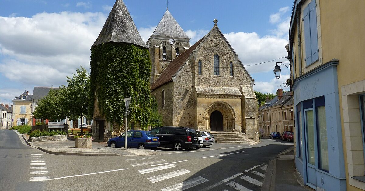 Bazouges Cré sur Loir — photo réelle