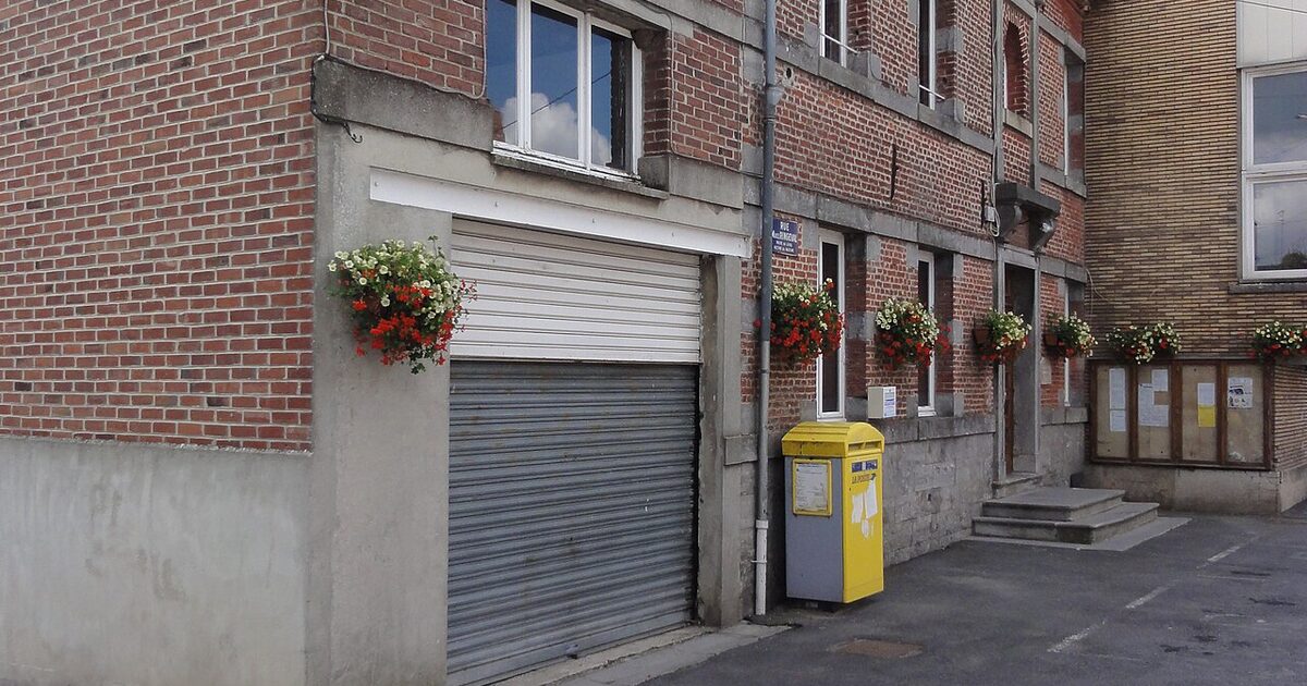 Leval — photo réelle (Wikimedia Commons, Havang(nl))