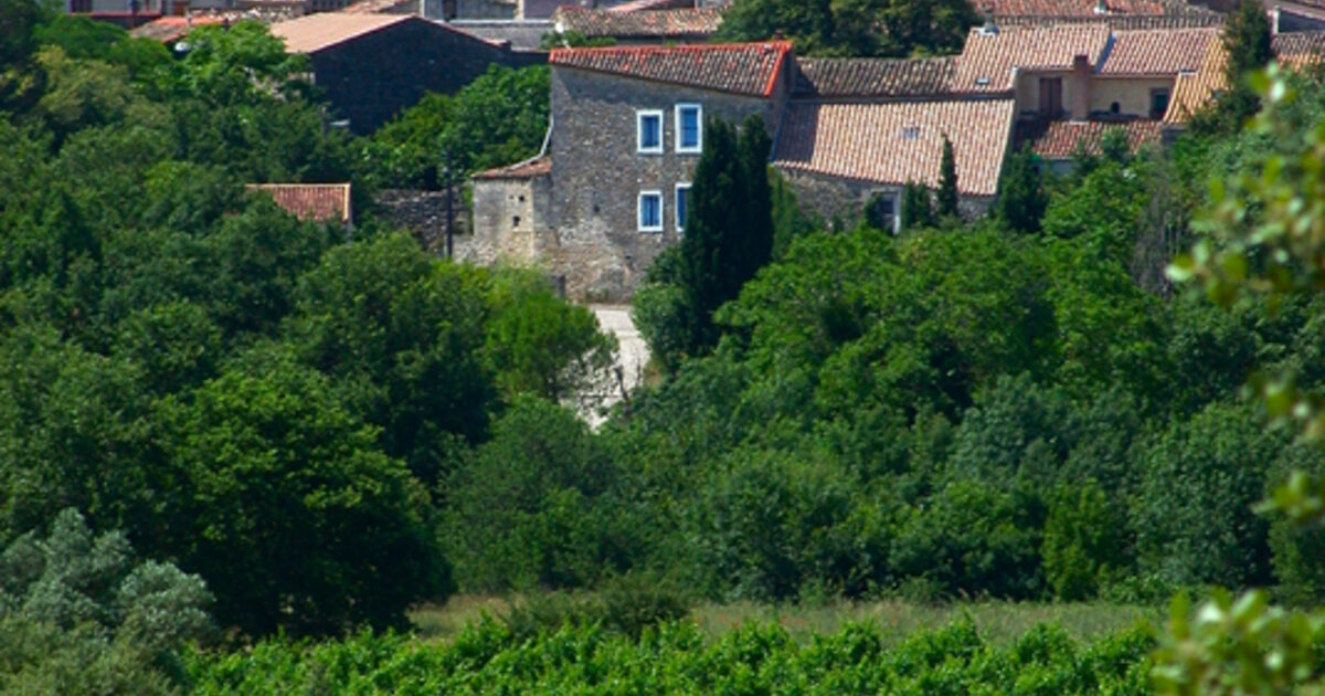 Saint-Drézéry — photo réelle (Wikimedia Commons, Saint-Drézéry (AOC))